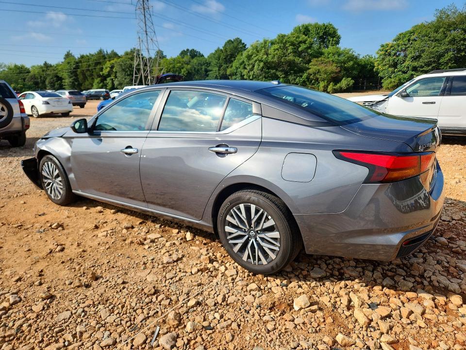 2025 NISSAN ALTIMA SV — Фото 2 из 12
