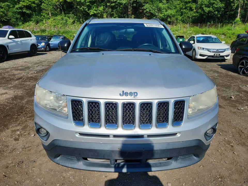 2011 JEEP COMPASS SPORT — Фото 5 из 13
