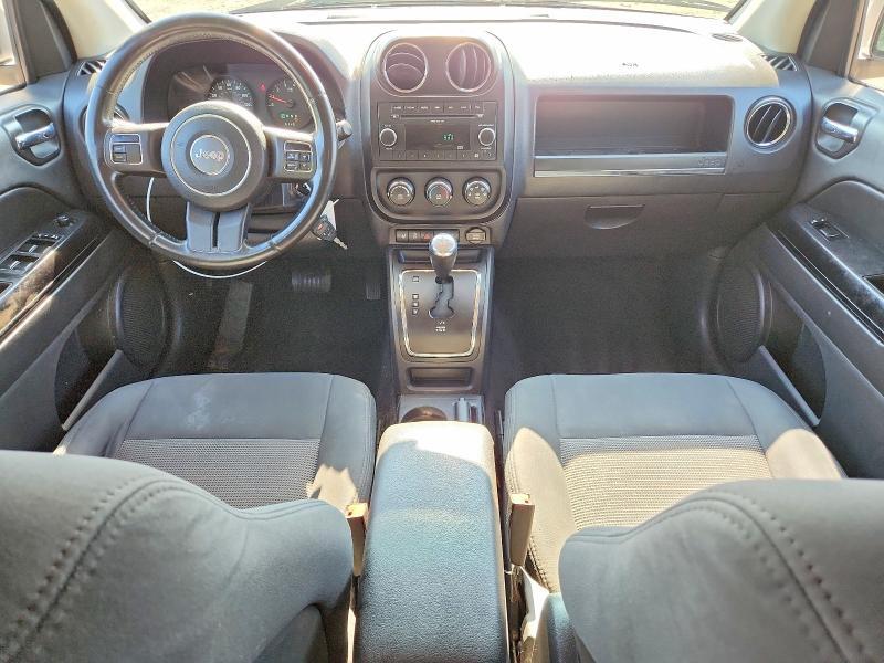 2011 JEEP COMPASS SPORT — Фото 8 из 13
