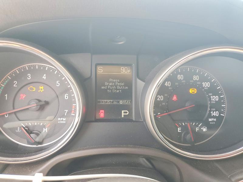 2011 JEEP GRAND CHEROKEE OVERLAND — Фото 9 из 13