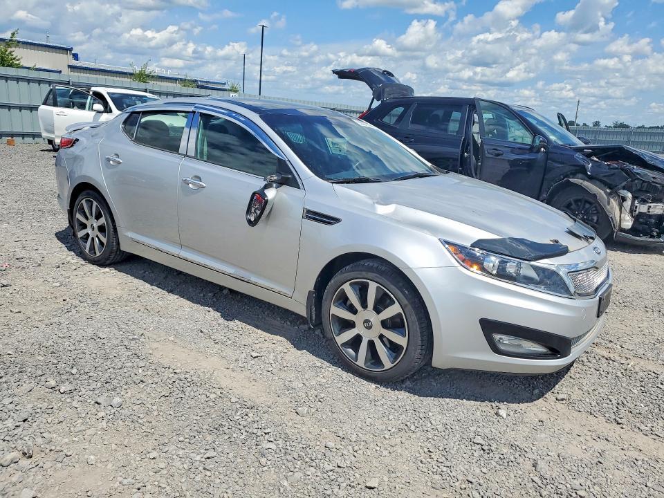 KNAGN4A76B5140348 2011 KIA OPTIMA photo no. 4