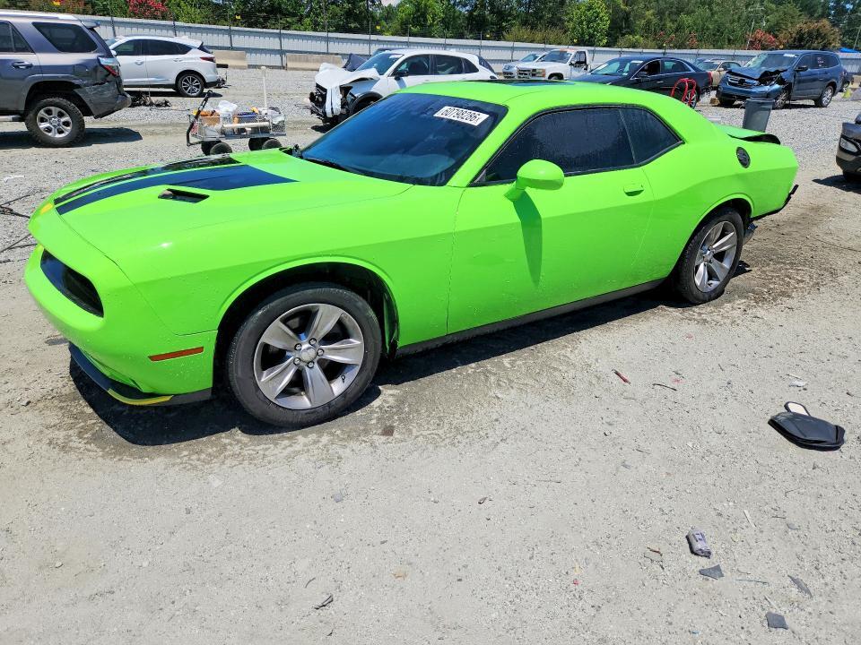 2017 DODGE CHALLENGER SXT