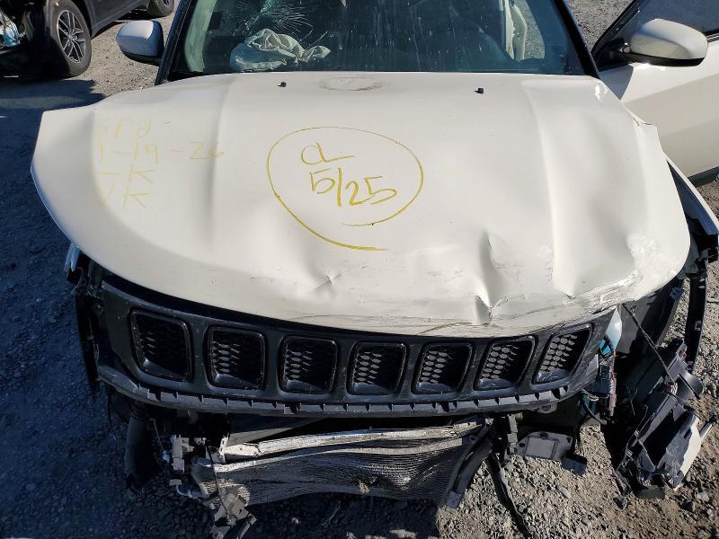 2021 JEEP COMPAS — Фото 12 из 14