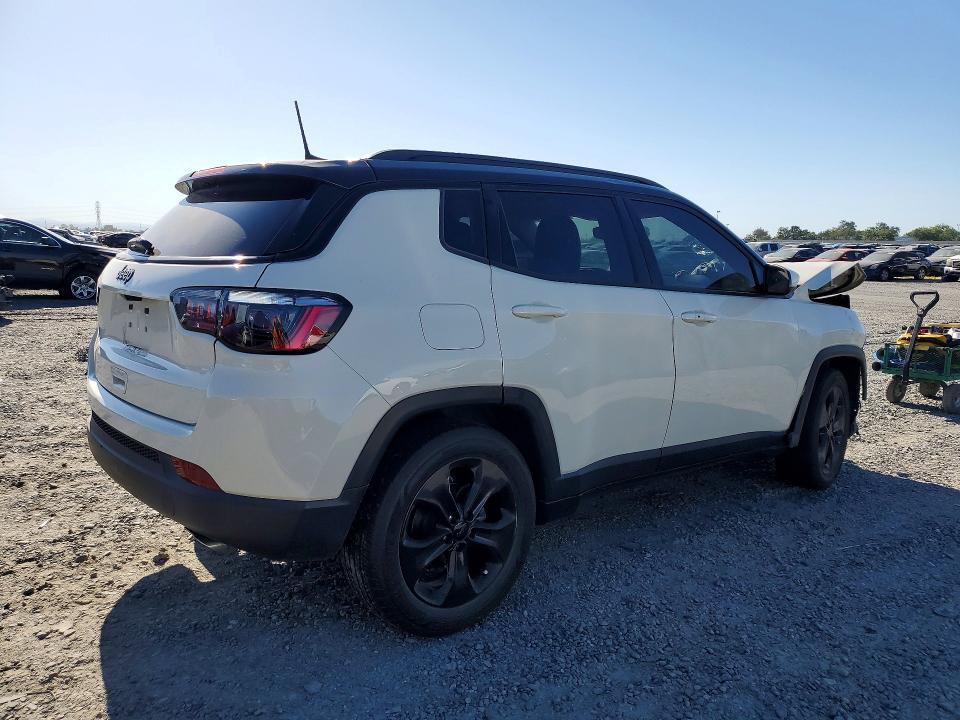2021 JEEP COMPAS — Фото 3 из 14