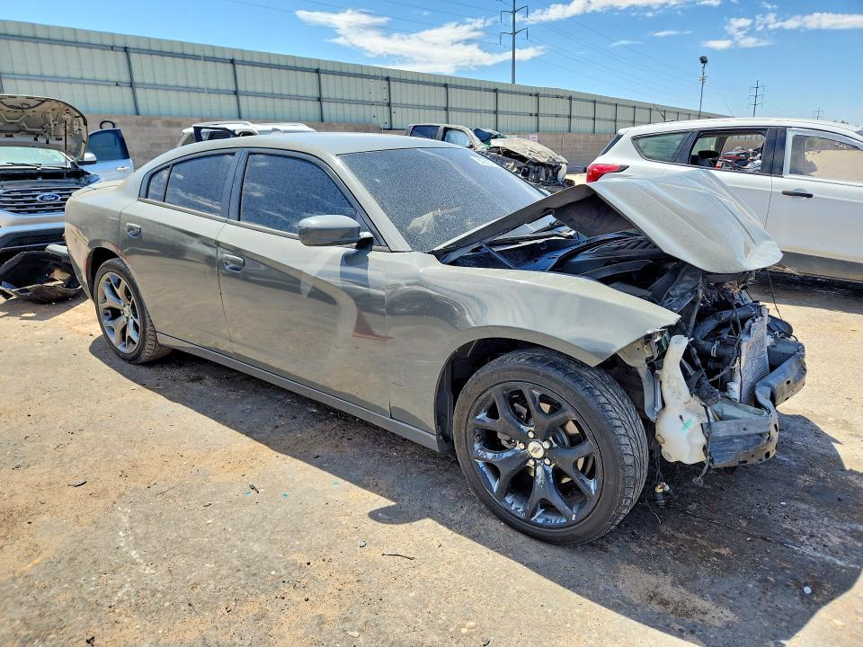 2017 DODGE CHARGER SXT — Фото 4 из 13