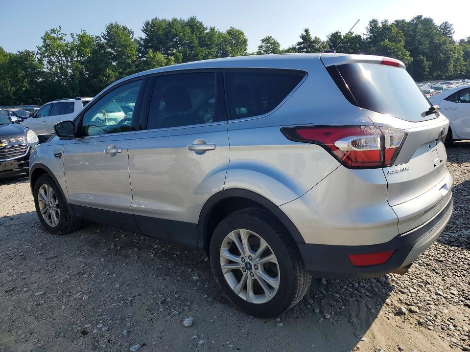 2017 FORD ESCAPE SE — Фото 2 из 13