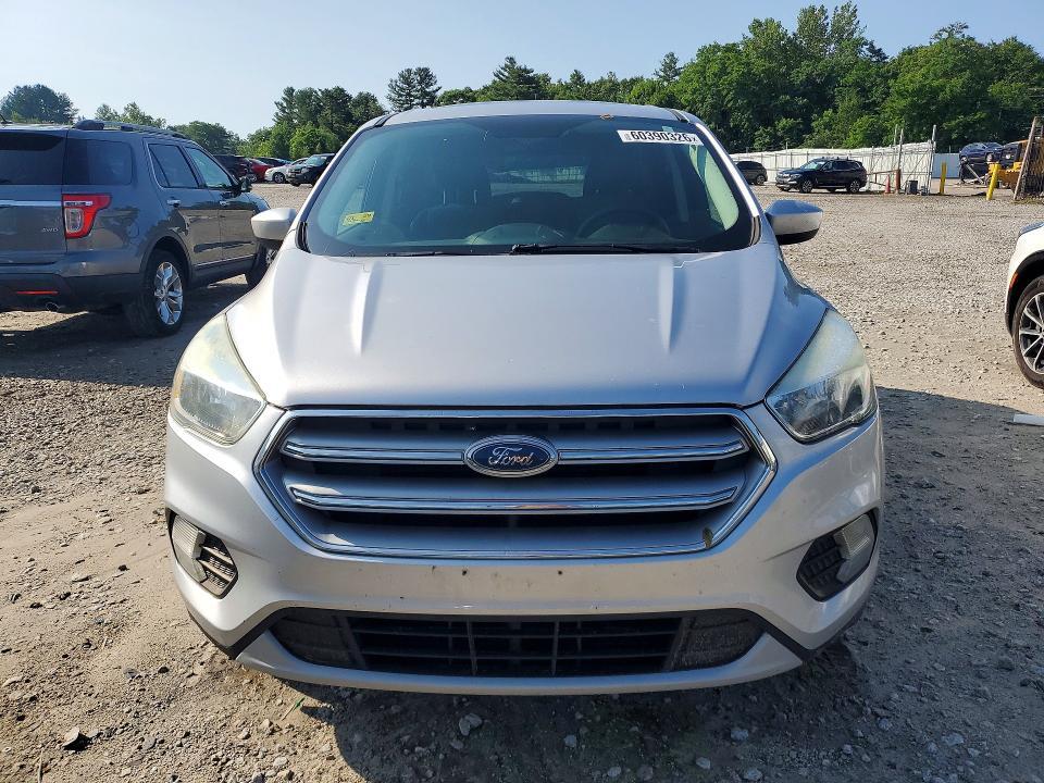 2017 FORD ESCAPE SE — Фото 5 из 13