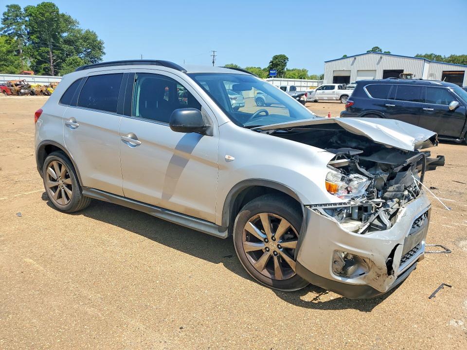 2013 MITSUBISHI OUTLANDER SPORT LE — Фото 4 из 12