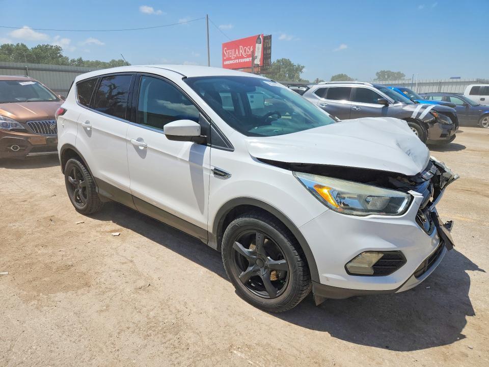 2017 FORD ESCAPE SE — Фото 4 из 13