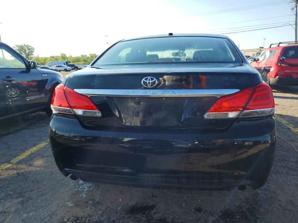 2011 TOYOTA AVALON LIMITED — Фото 6 из 13