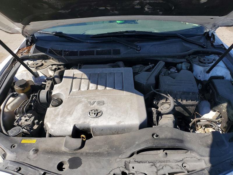 2011 TOYOTA CAMRY XLE V6 — Фото 11 из 12