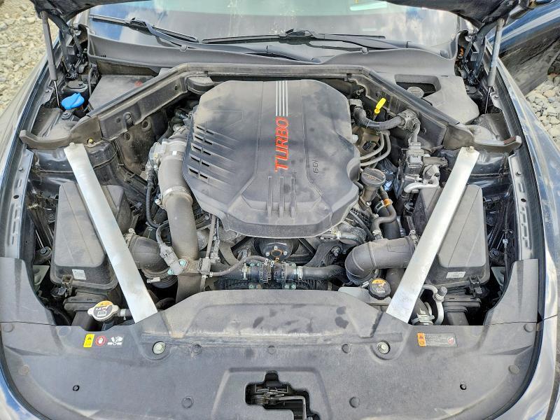 2021 KIA STINGER GT2 — Фото 11 из 12