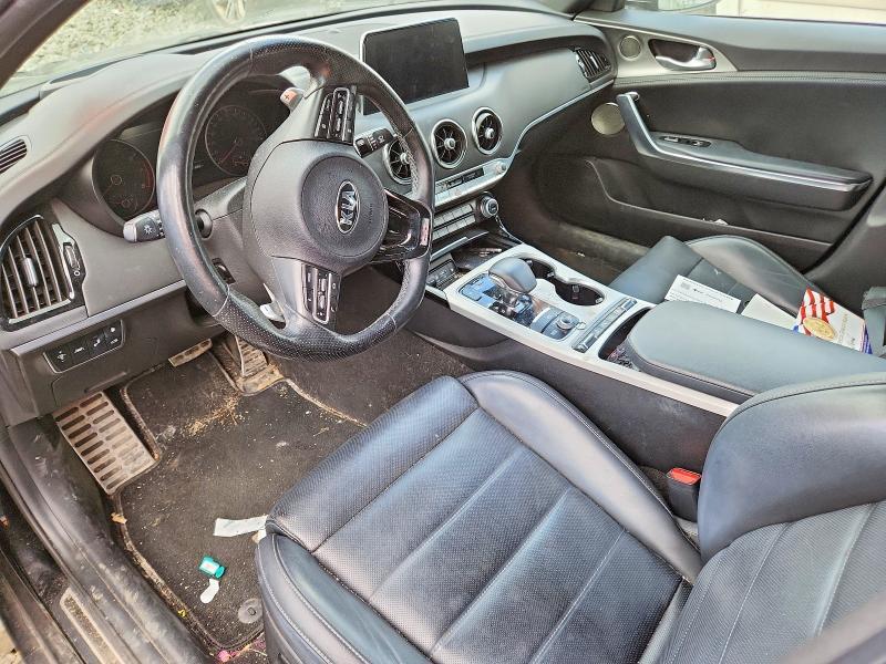 2021 KIA STINGER GT2 — Фото 8 из 12