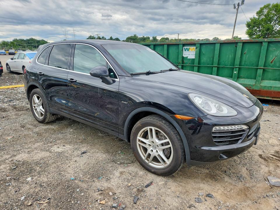 2013 PORSCHE CAYENNE — Фото 4 из 13