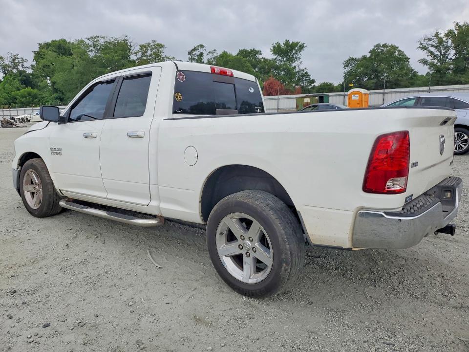 2013 RAM 1500 SLT — Фото 2 из 12