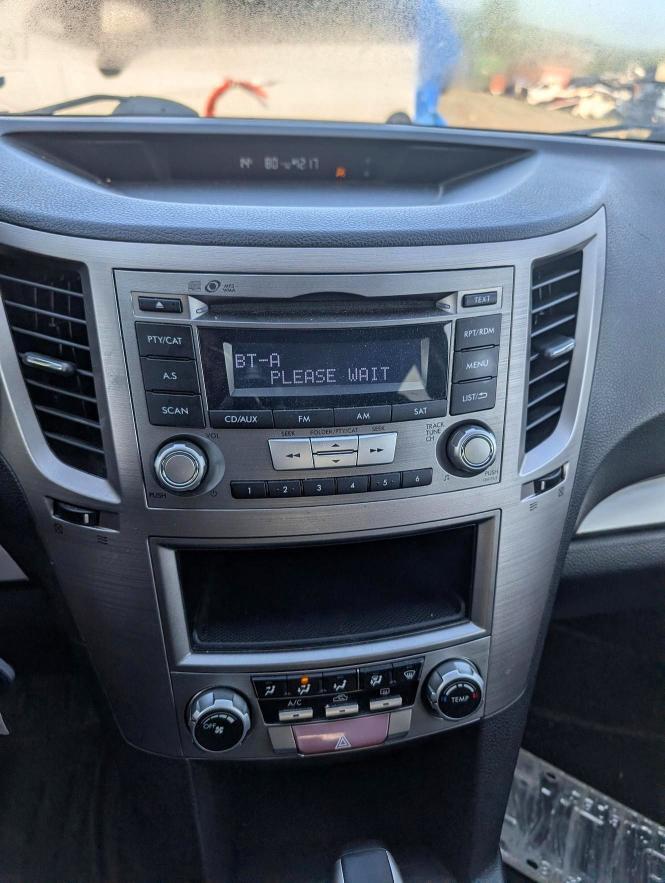 2013 SUBARU OUTBACK 2.5I PREMIUM — Фото 8 из 12