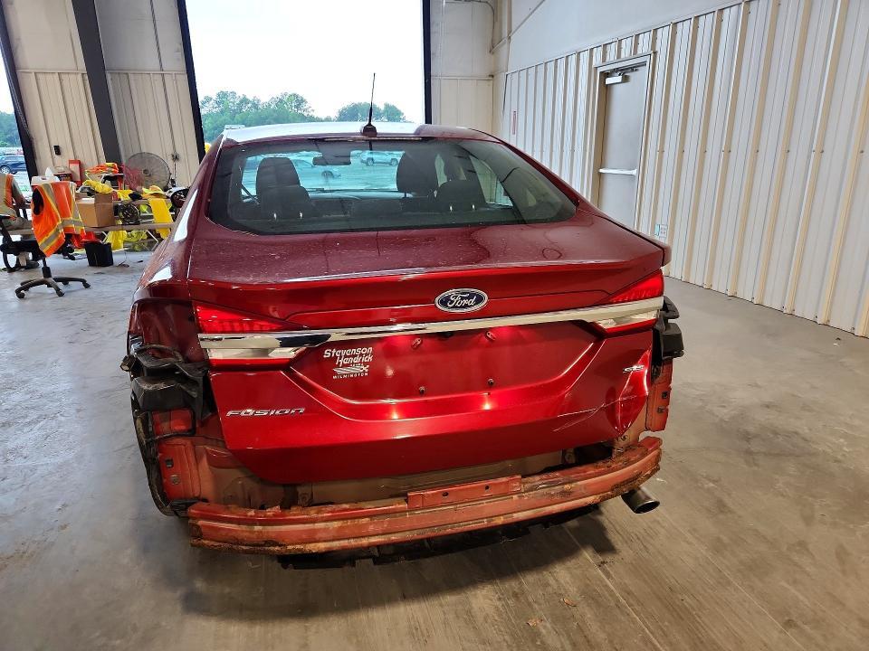 2017 FORD FUSION SE — Фото 6 из 12
