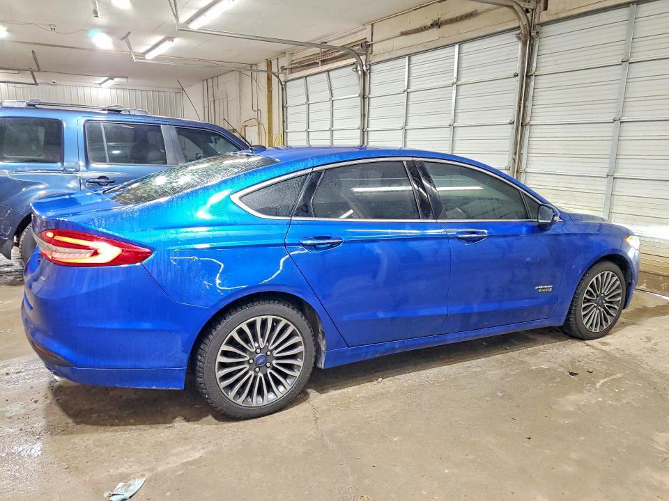 2017 FORD FUSION SE PHEV — Фото 3 из 13