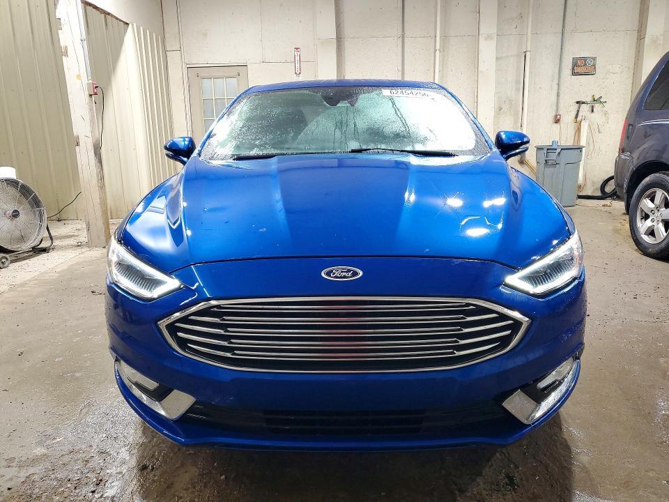 2017 FORD FUSION SE PHEV — Фото 5 из 13