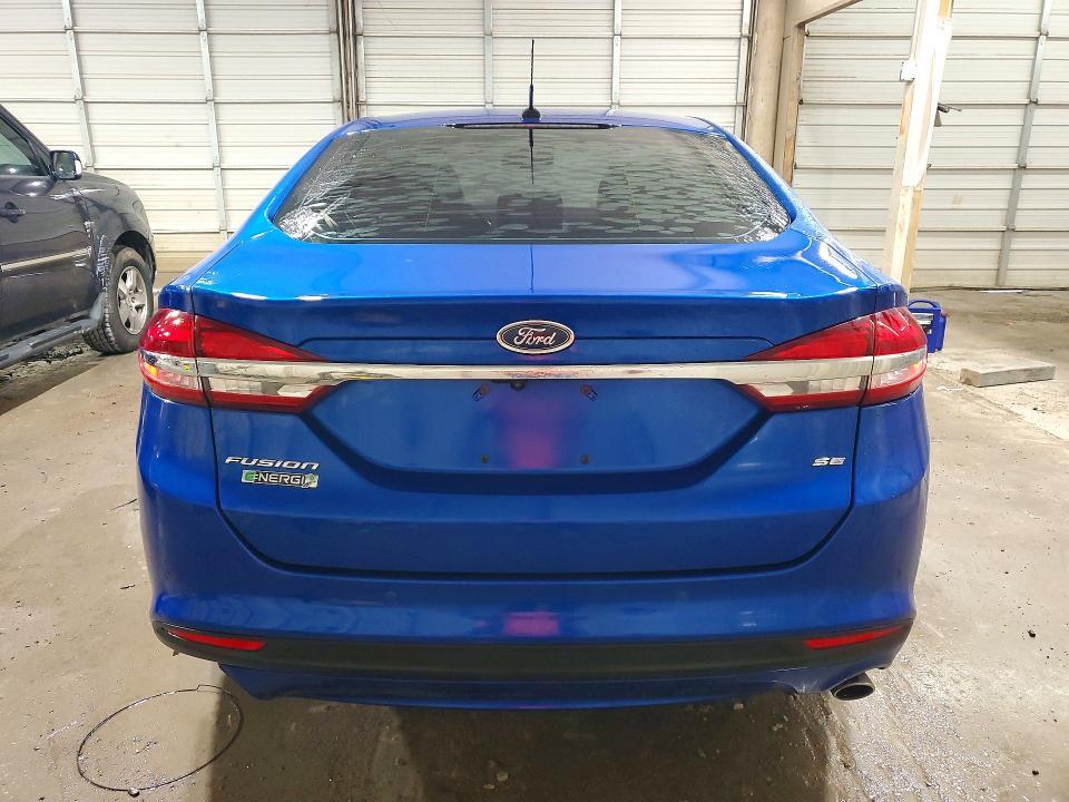 2017 FORD FUSION SE PHEV — Фото 6 из 13
