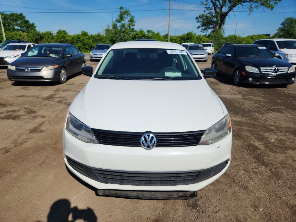 2011 VOLKSWAGEN JETTA BASE — Фото 5 из 12