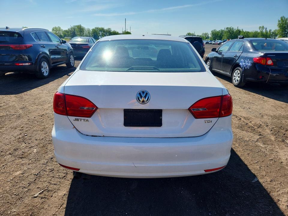2011 VOLKSWAGEN JETTA BASE — Фото 6 из 12