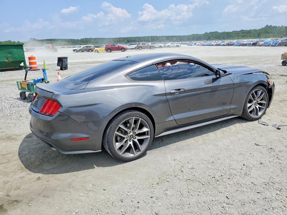 1FA6P8TH0H5304679 2017 FORD MUSTANG photo no. 3