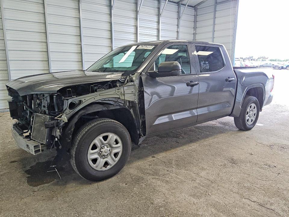2025 TOYOTA TUNDRA