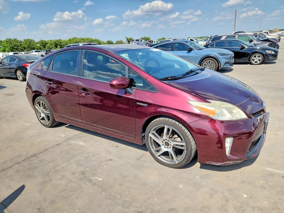 2013 TOYOTA PRIUS PERSONA SERIES SE — Фото 4 из 12