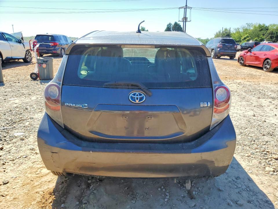 2013 TOYOTA PRIUS C ONE — Фото 6 из 12
