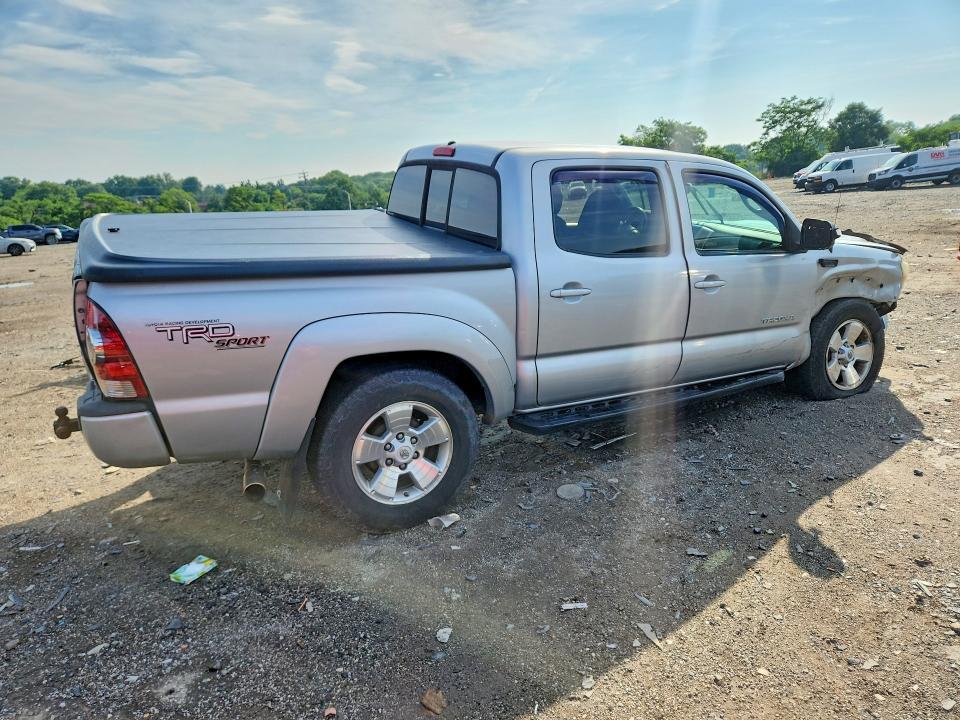 2013 TOYOTA TACOMA DOUBLE CAB — Фото 3 из 12