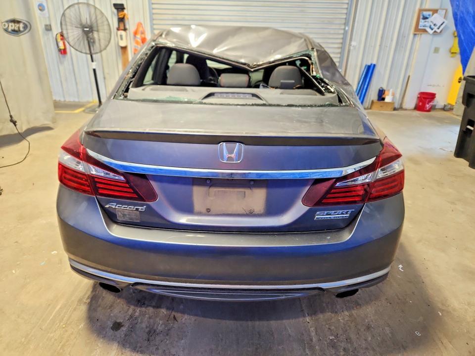 2017 HONDA ACCORD SPORT SPECIAL EDITION — Фото 6 из 12
