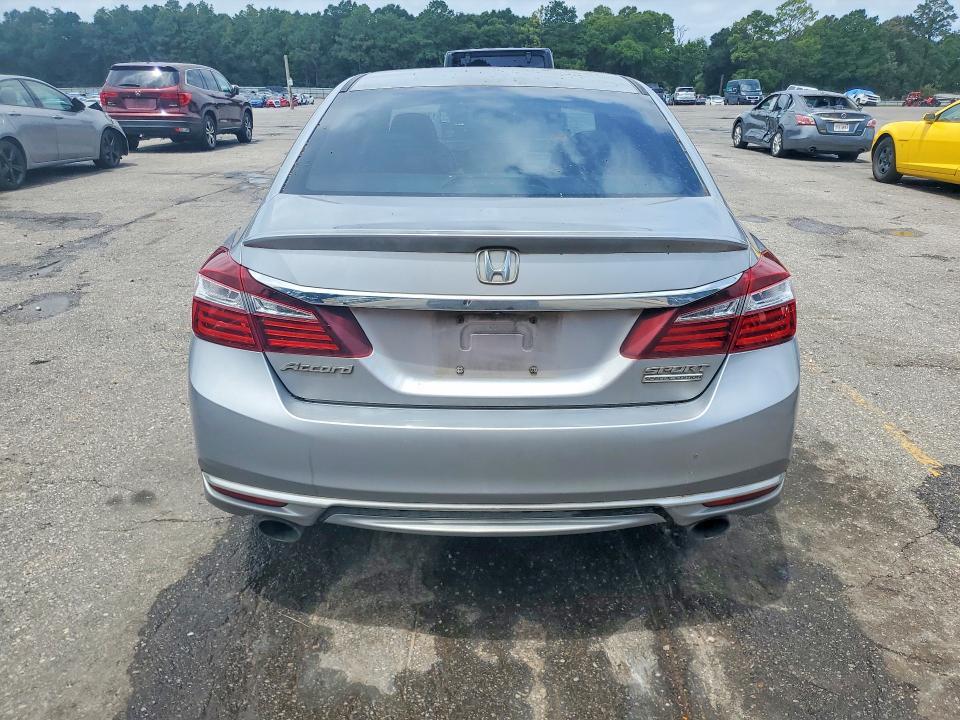 2017 HONDA ACCORD SPORT SPECIAL EDITION — Фото 6 из 12