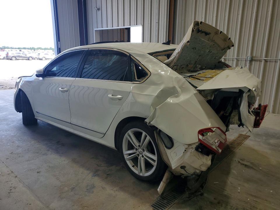 2013 VOLKSWAGEN PASSAT SEL — Фото 2 из 12