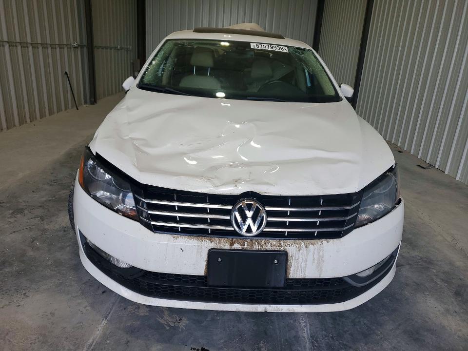 2013 VOLKSWAGEN PASSAT SEL — Фото 5 из 12