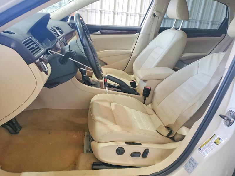 2013 VOLKSWAGEN PASSAT SEL — Фото 7 из 12