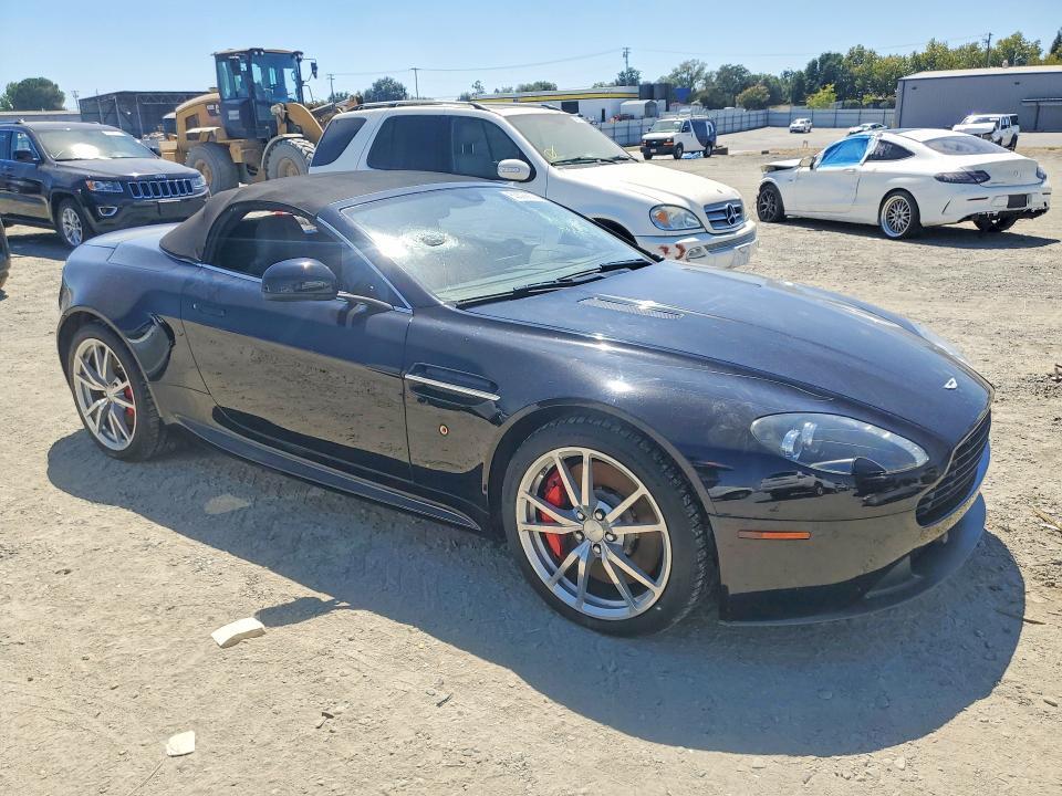 2014 ASTON MARTIN V8 VANTAGE — Фото 4 из 12