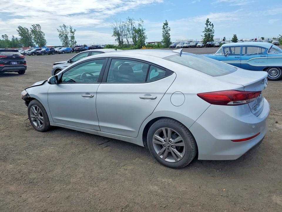2017 HYUNDAI ELANTRA SE — Фото 2 из 12