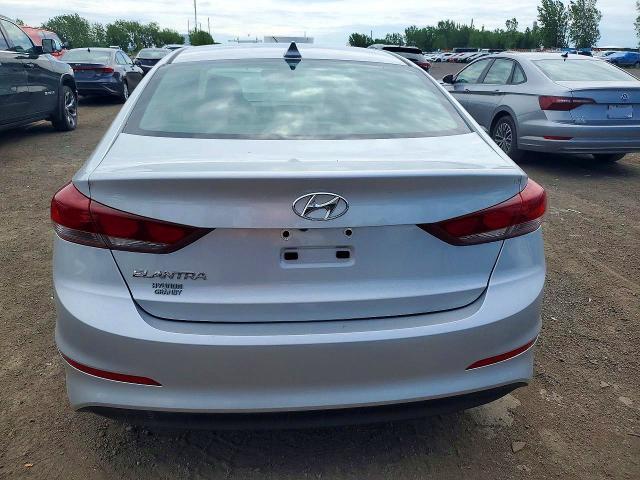2017 HYUNDAI ELANTRA SE — Фото 6 из 12