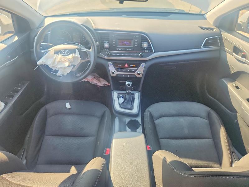 2017 HYUNDAI ELANTRA SE — Фото 8 из 13