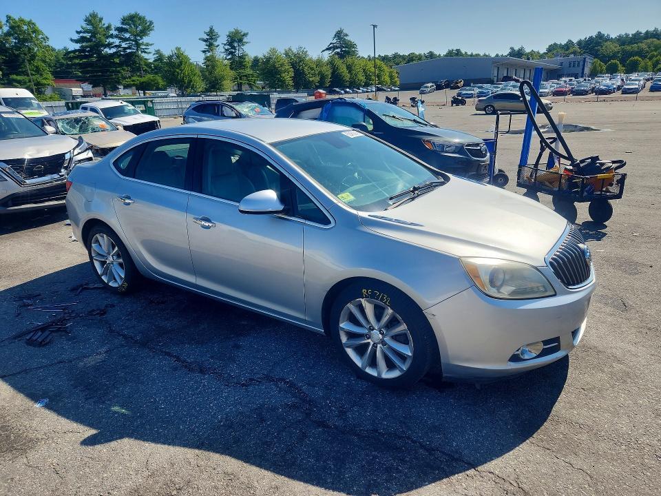 2014 BUICK VERANO — Фото 4 из 12