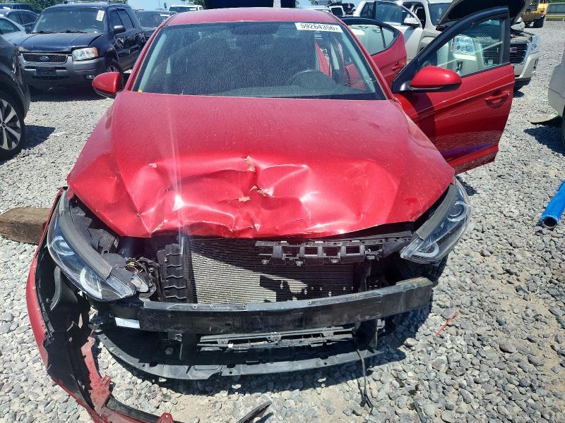 2017 HYUNDAI ELANTRA SE — Фото 11 из 12