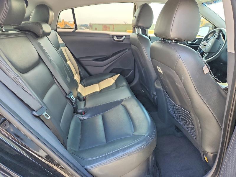 KMHC65LC3HU026865 2017 HYUNDAI IONIQ photo no. 10