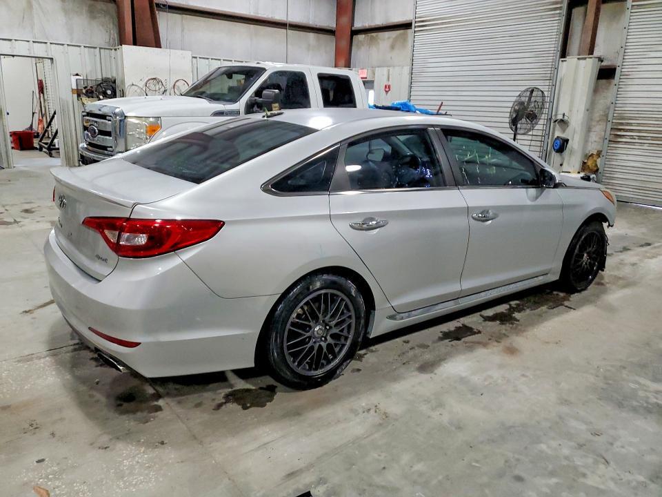 2017 HYUNDAI SONATA SPORT — Фото 3 из 12