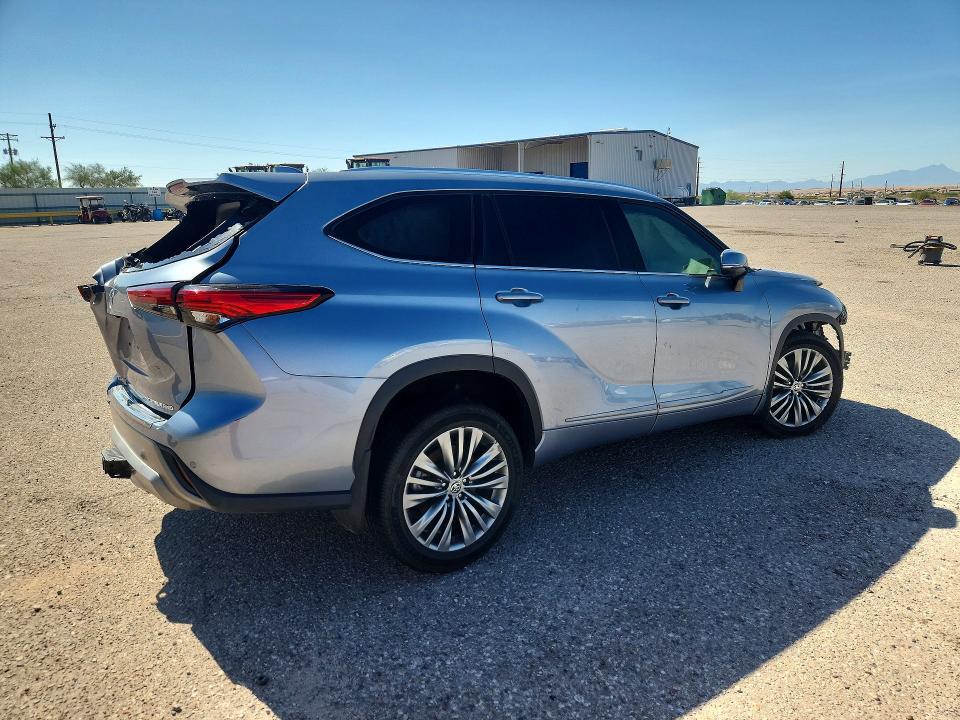 5TDFZRBHXMS146707 2021 TOYOTA HIGHLANDER photo no. 3