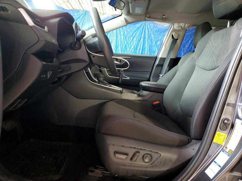2021 TOYOTA RAV4 HYBRID XLE — Фото 7 из 13