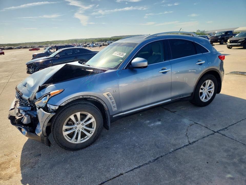 JN8CS1MU7HM140551 2017 INFINITI QX70 photo no. 1