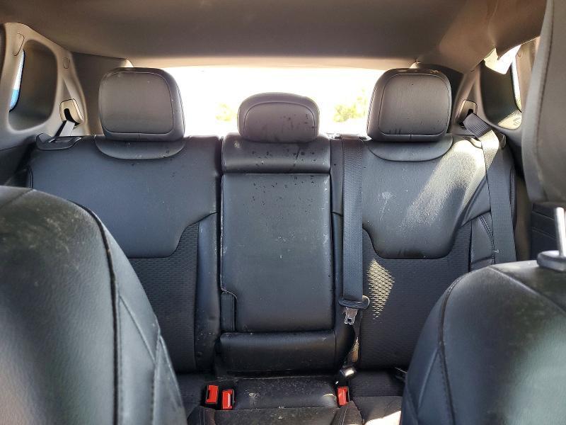 2026 JEEP COMPASS LATITUDE — Фото 10 из 13