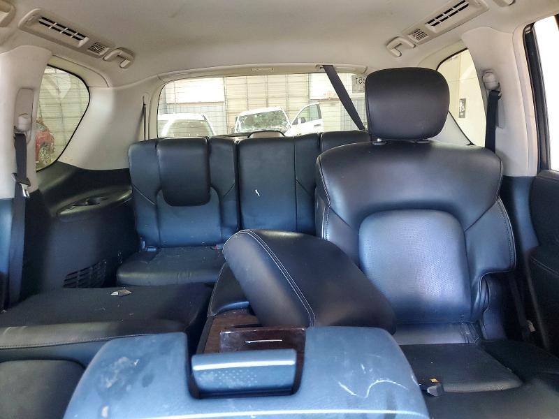 2017 INFINITI QX80 AWD — Фото 10 из 13