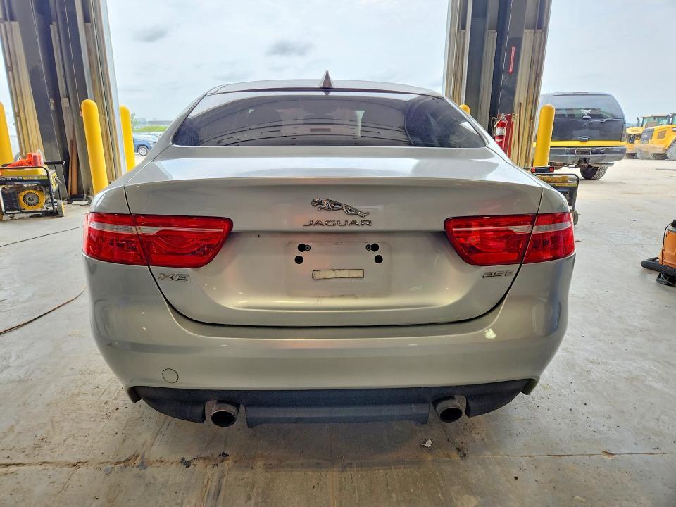 SAJAR4BGXHA976208 2017 JAGUAR XE photo no. 6
